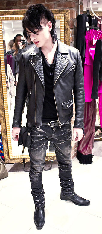 20201109-02-uncontrol.jpg